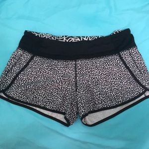Lululemon Run Times Short 4” Size 8